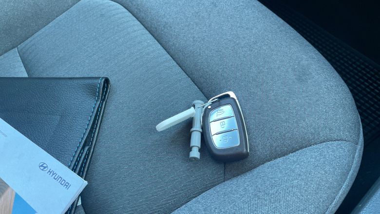 Hyundai IONIQ 1.6 GDi Hybrid Premium 5dr DCT Hybrid Hatchback